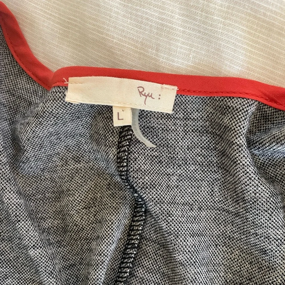 Black & Cream Fringe Sweater - Picture 3 of 4